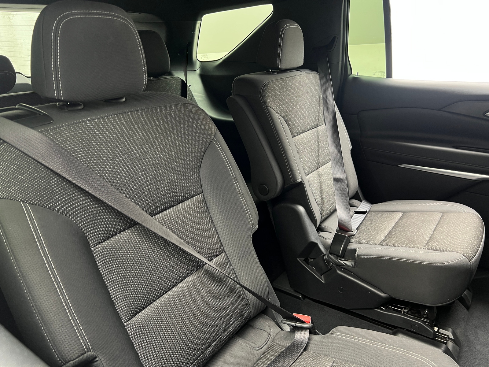 Thumbnail: 2024 Chevrolet Traverse - 6