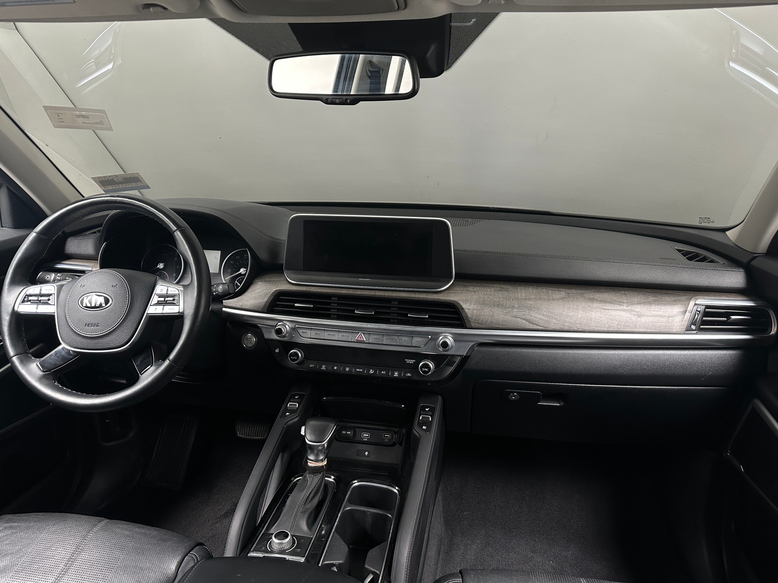 Thumbnail: 2020 Kia Telluride - 2