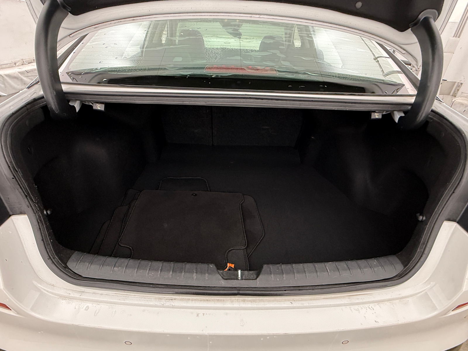 Thumbnail: 2019 Kia Optima - 6