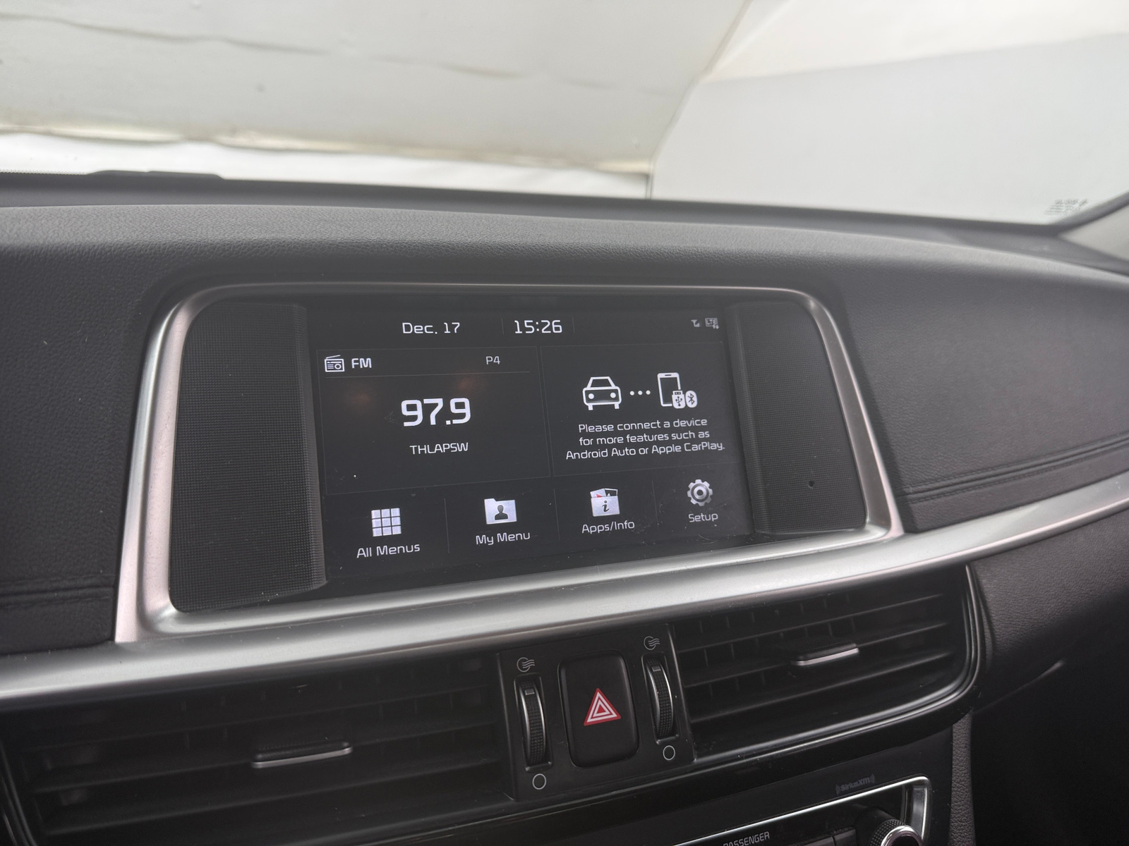 Thumbnail: 2019 Kia Optima - 3