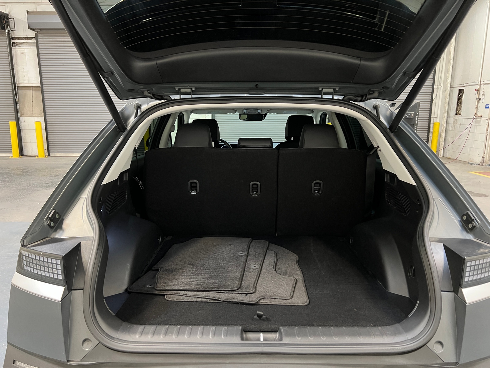 Thumbnail: 2025 Hyundai Ioniq 5 - 6