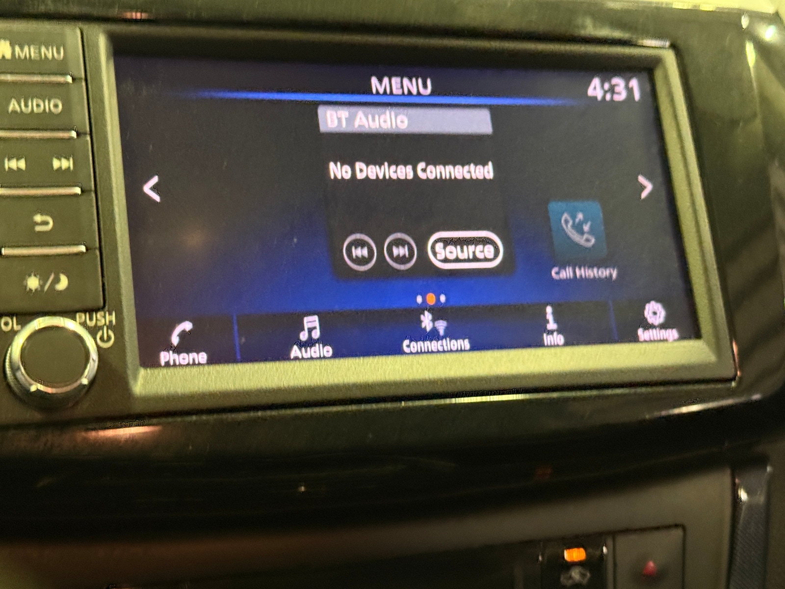 Thumbnail: 2019 Nissan Sentra - 4