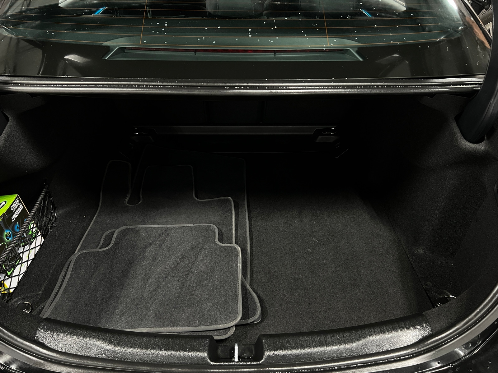 Thumbnail: 2025 Mercedes-Benz C-Class - 6