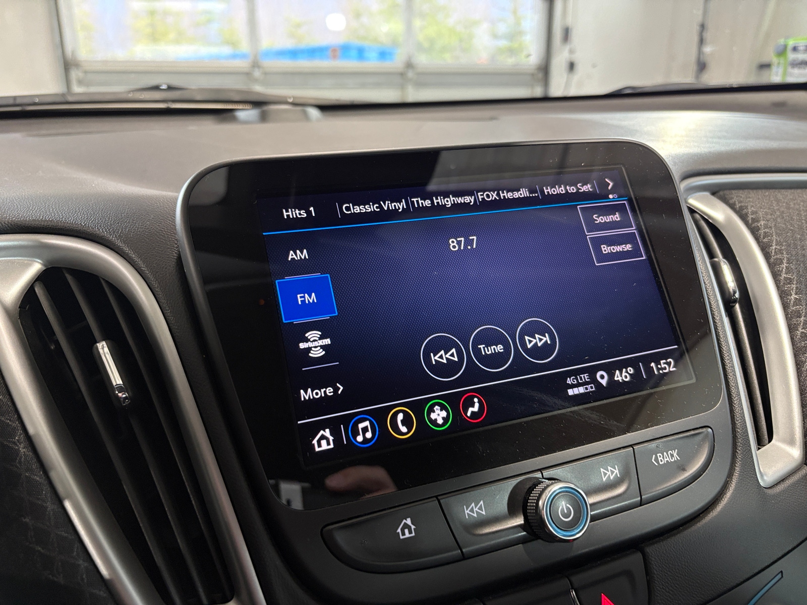 Thumbnail: 2023 Chevrolet Malibu - 4