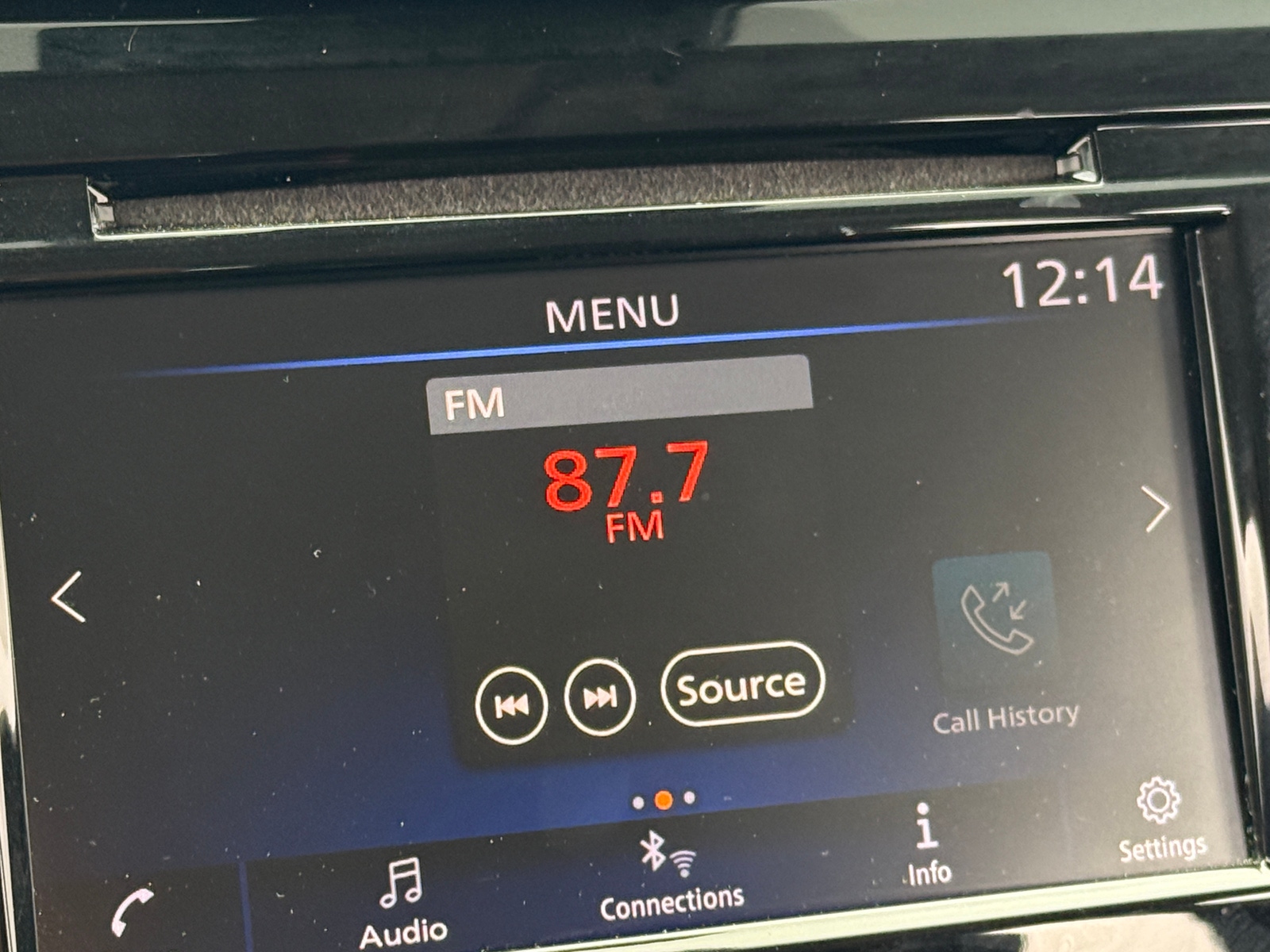 Thumbnail: 2020 Nissan Rogue Sport - 4