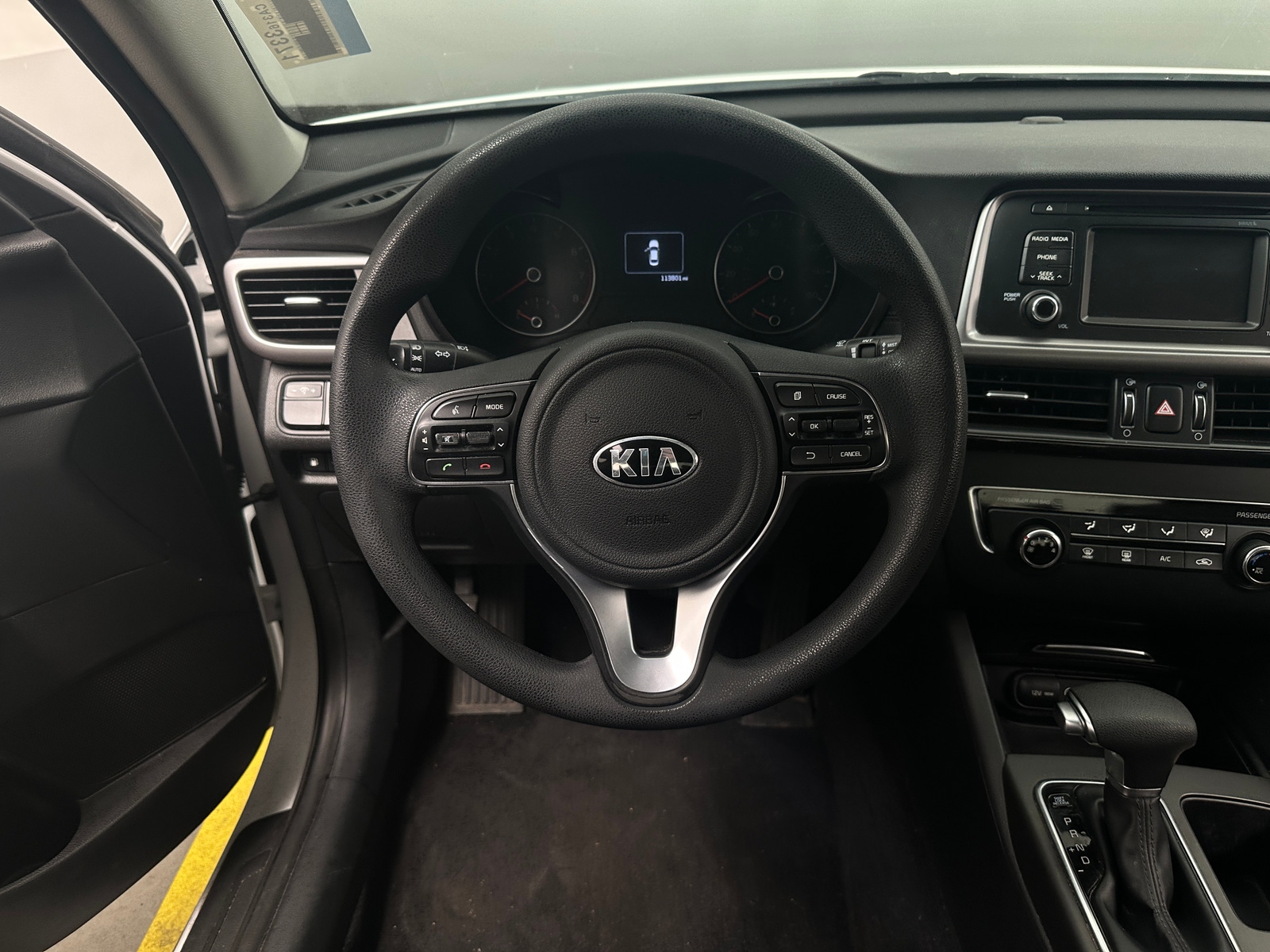 Thumbnail: 2017 Kia Optima - 5