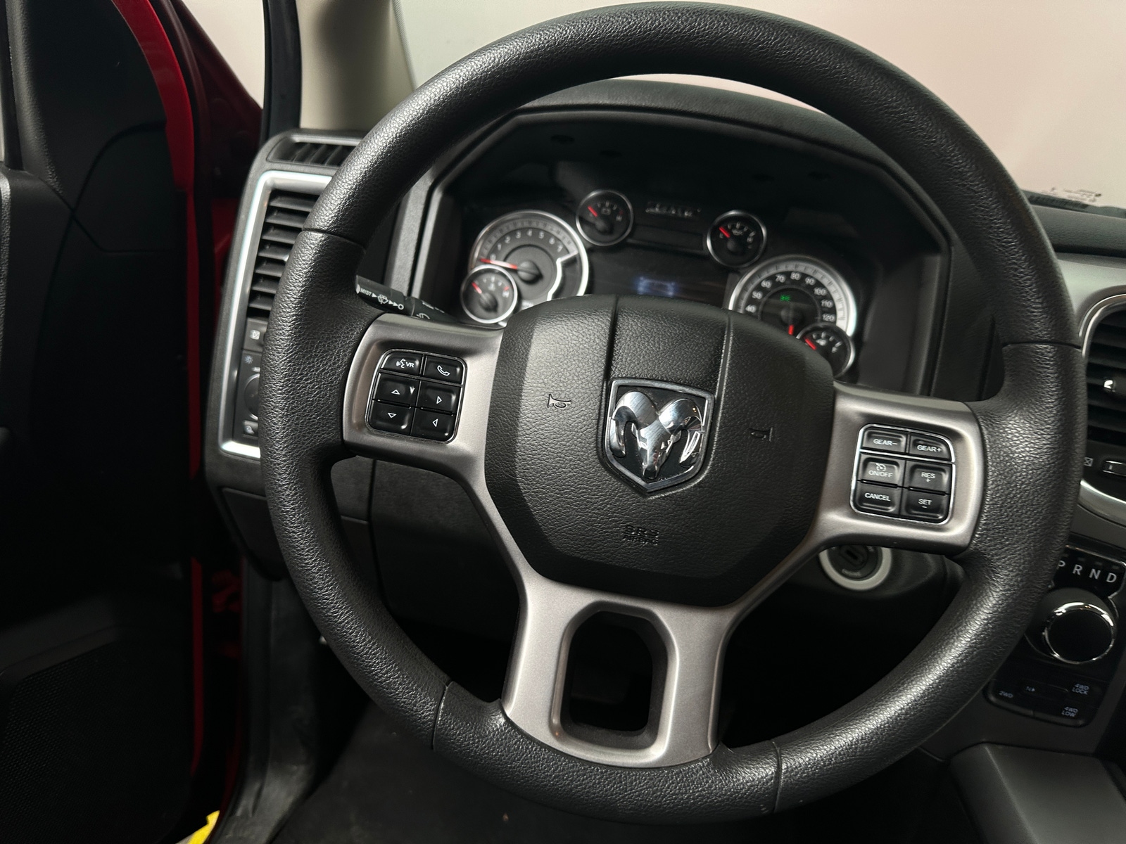 Thumbnail: 2023 RAM 1500 Classic - 5