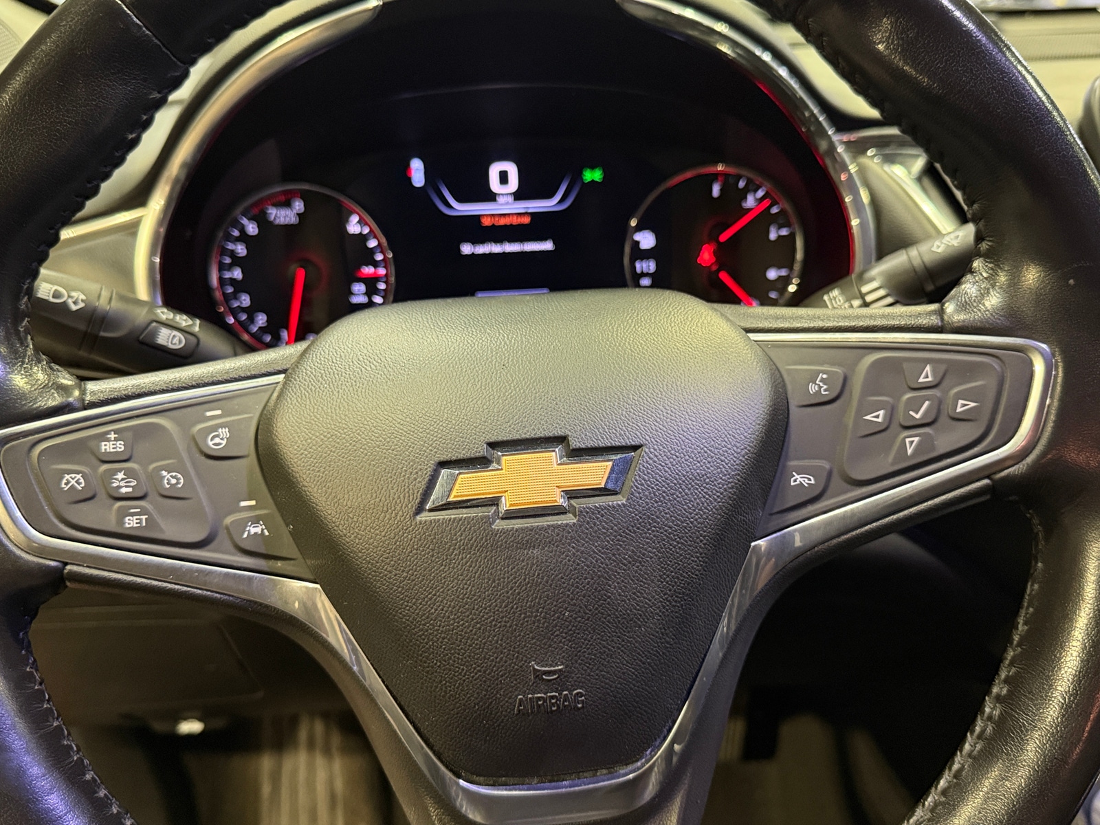 Thumbnail: 2020 Chevrolet Malibu - 4