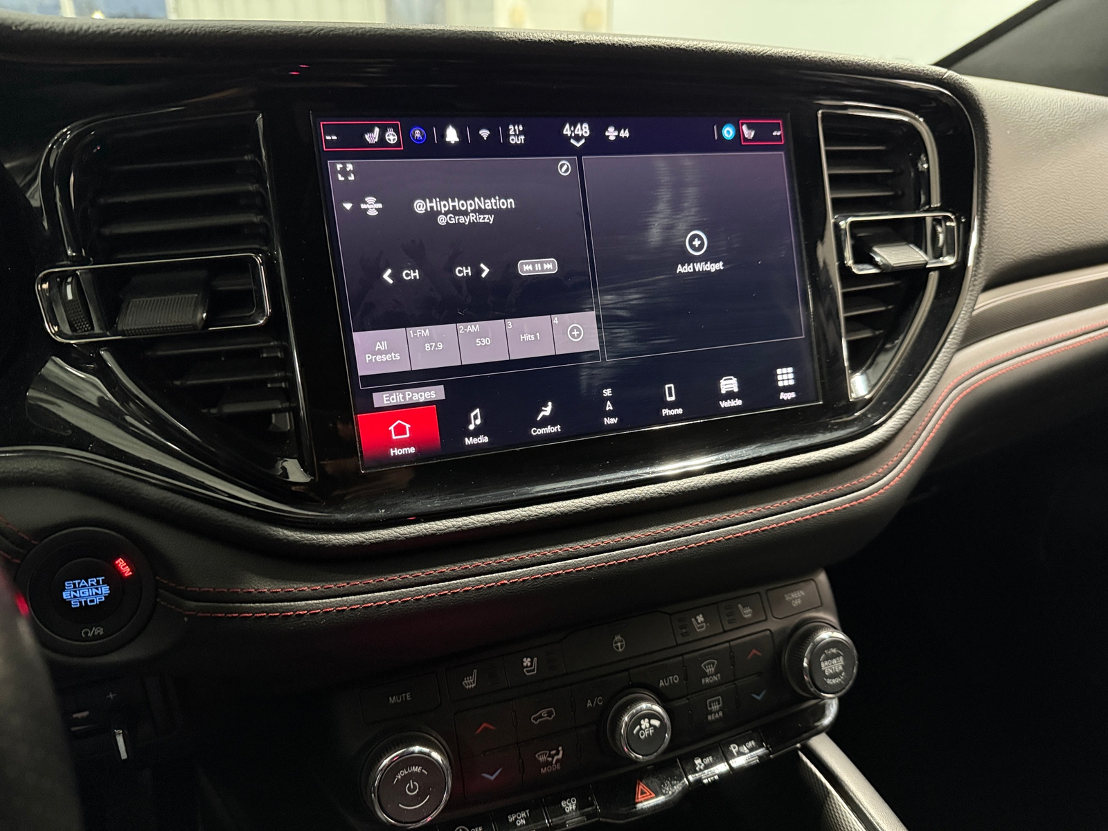 Thumbnail: 2024 Dodge Durango - 3