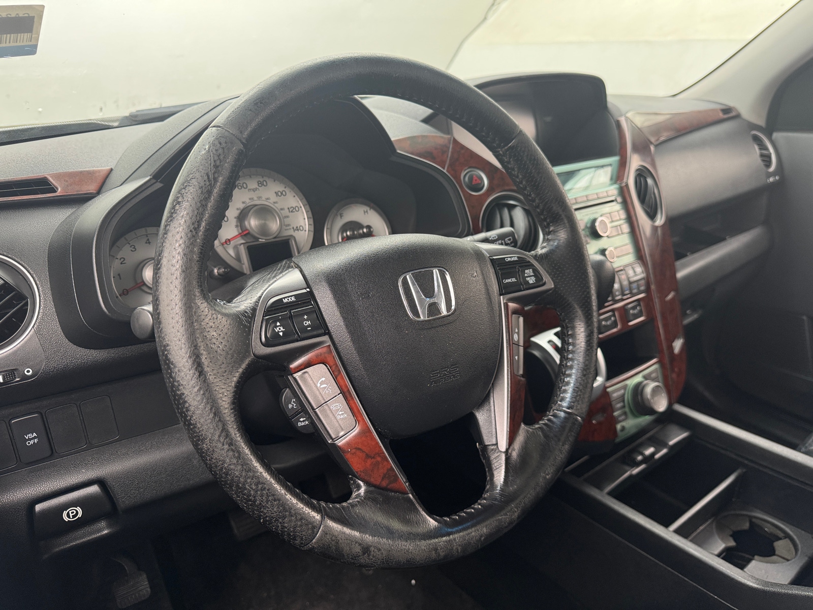 Thumbnail: 2011 Honda Pilot - 4