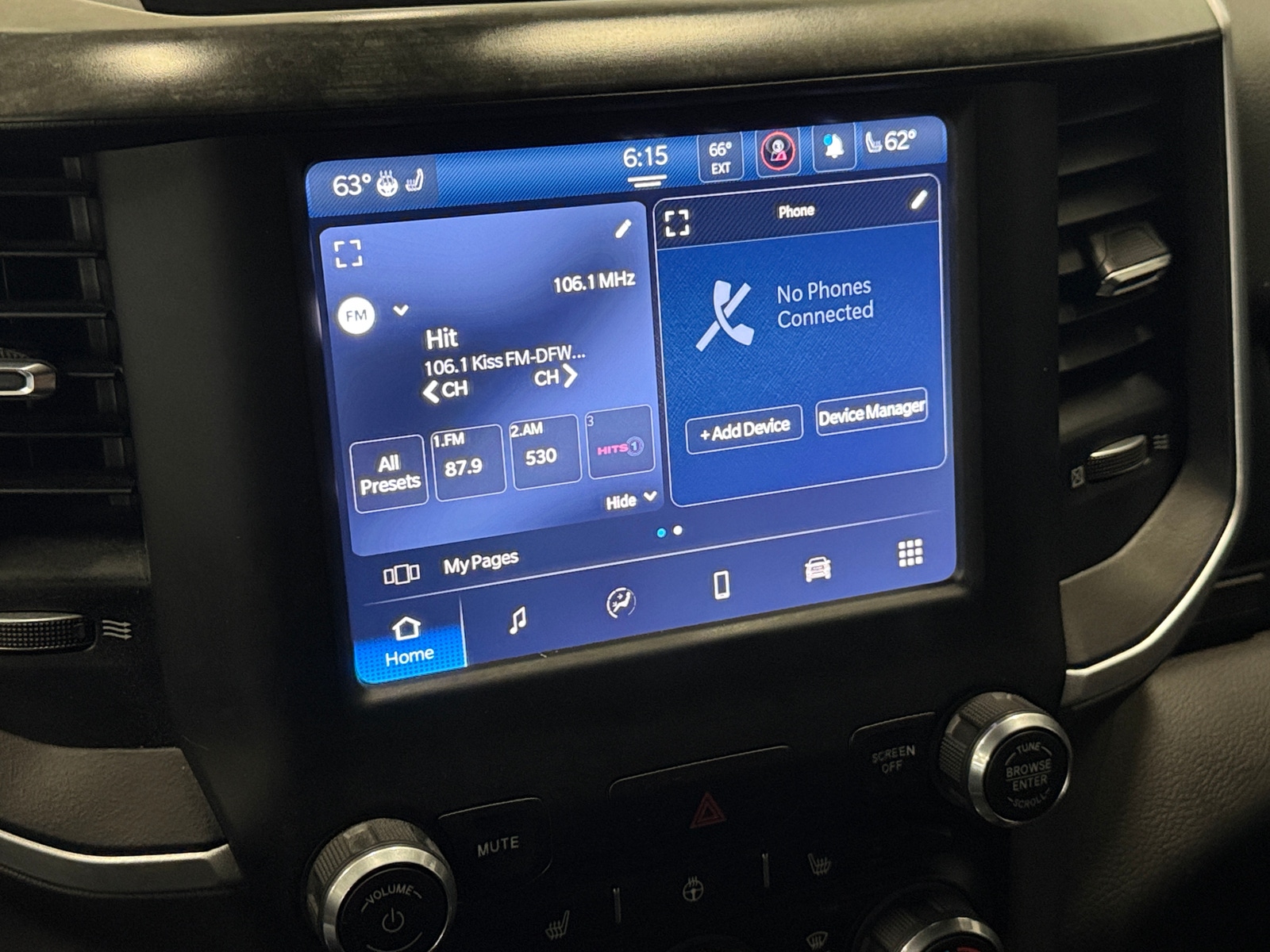 Thumbnail: 2022 RAM 1500 - 4