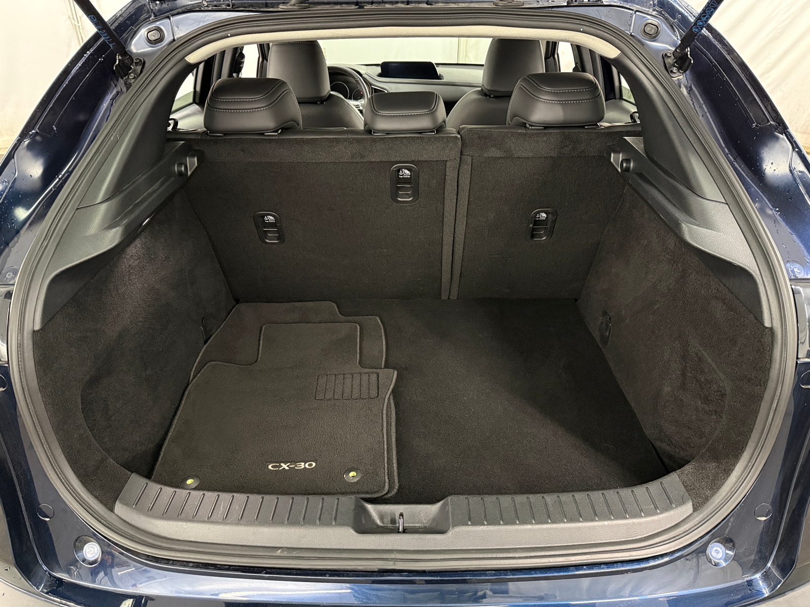 Thumbnail: 2025 Mazda CX-30 - 6