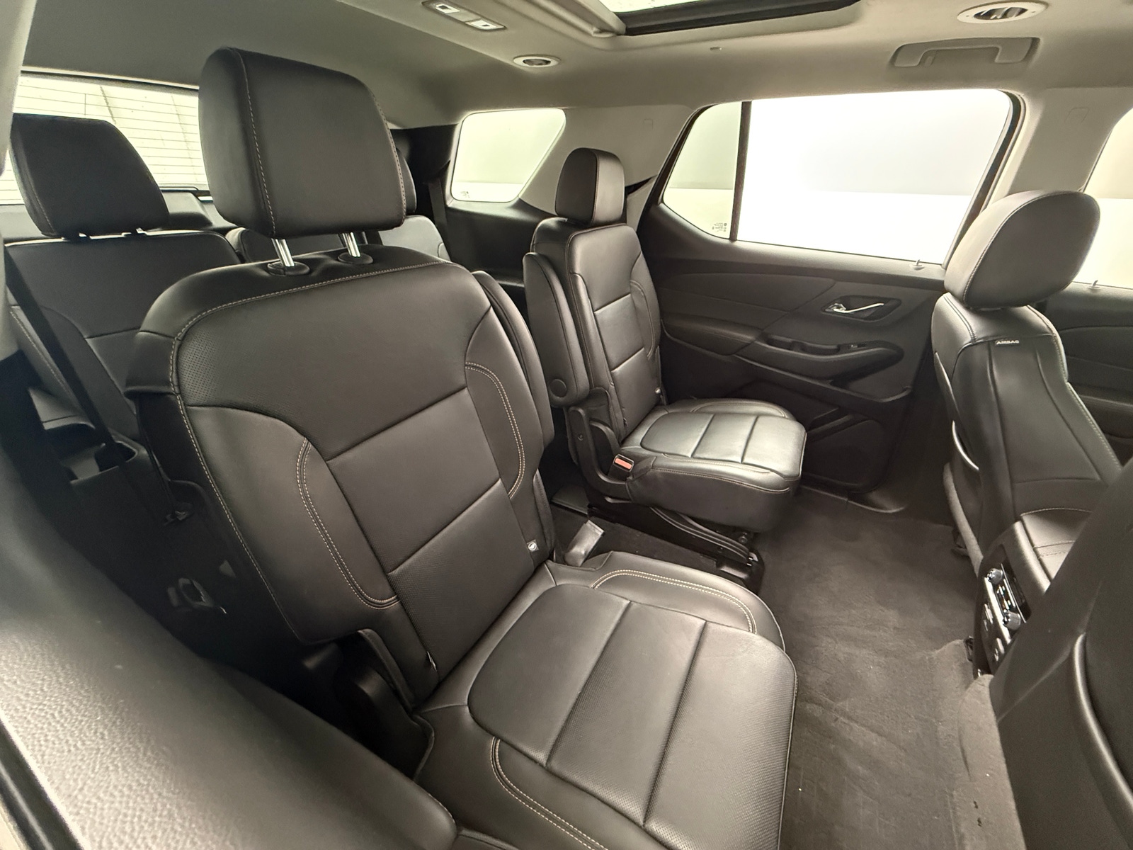 Thumbnail: 2020 Chevrolet Traverse - 5