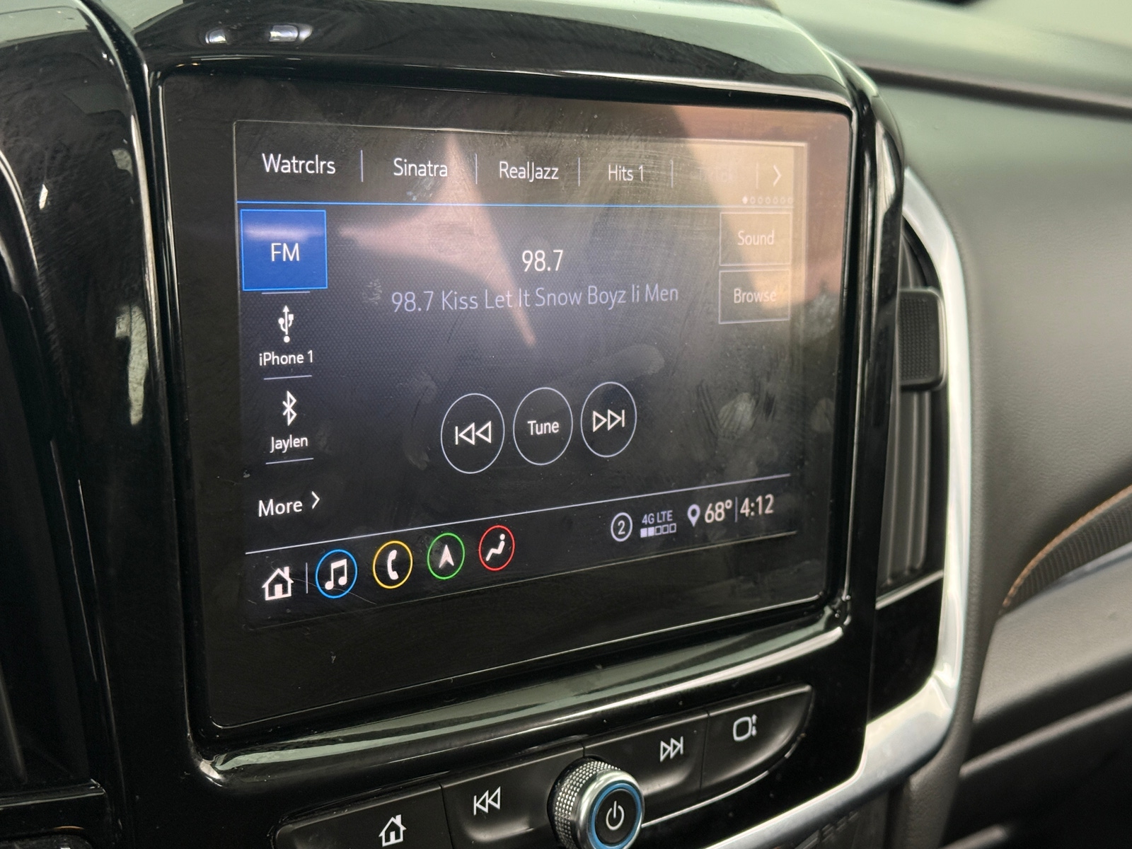 Thumbnail: 2020 Chevrolet Traverse - 3