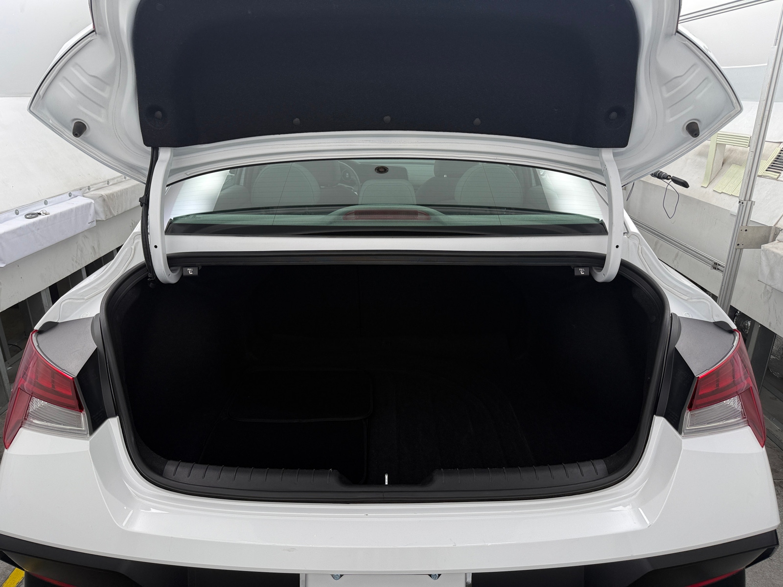 Thumbnail: 2025 Hyundai Elantra - 7