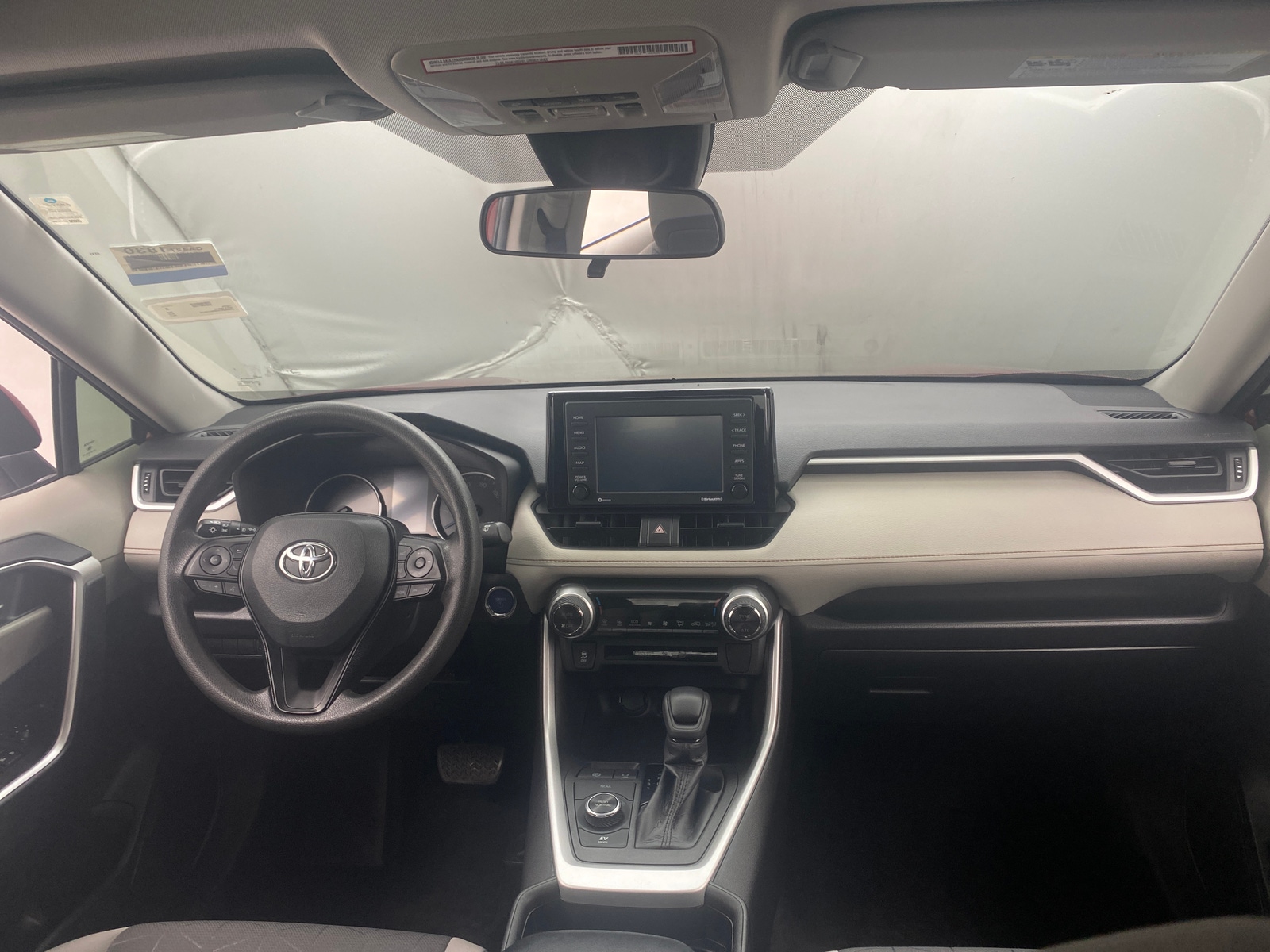 Thumbnail: 2021 Toyota RAV4 - 3