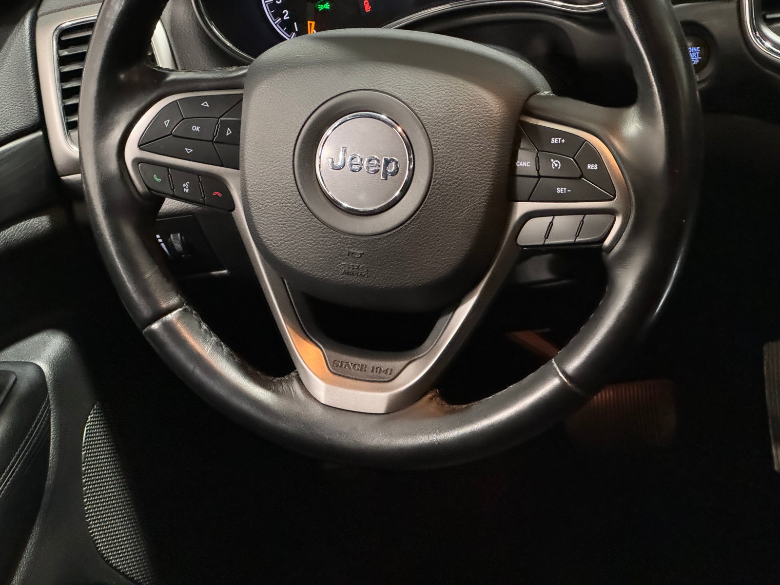 Thumbnail: 2021 Jeep Grand Cherokee - 5