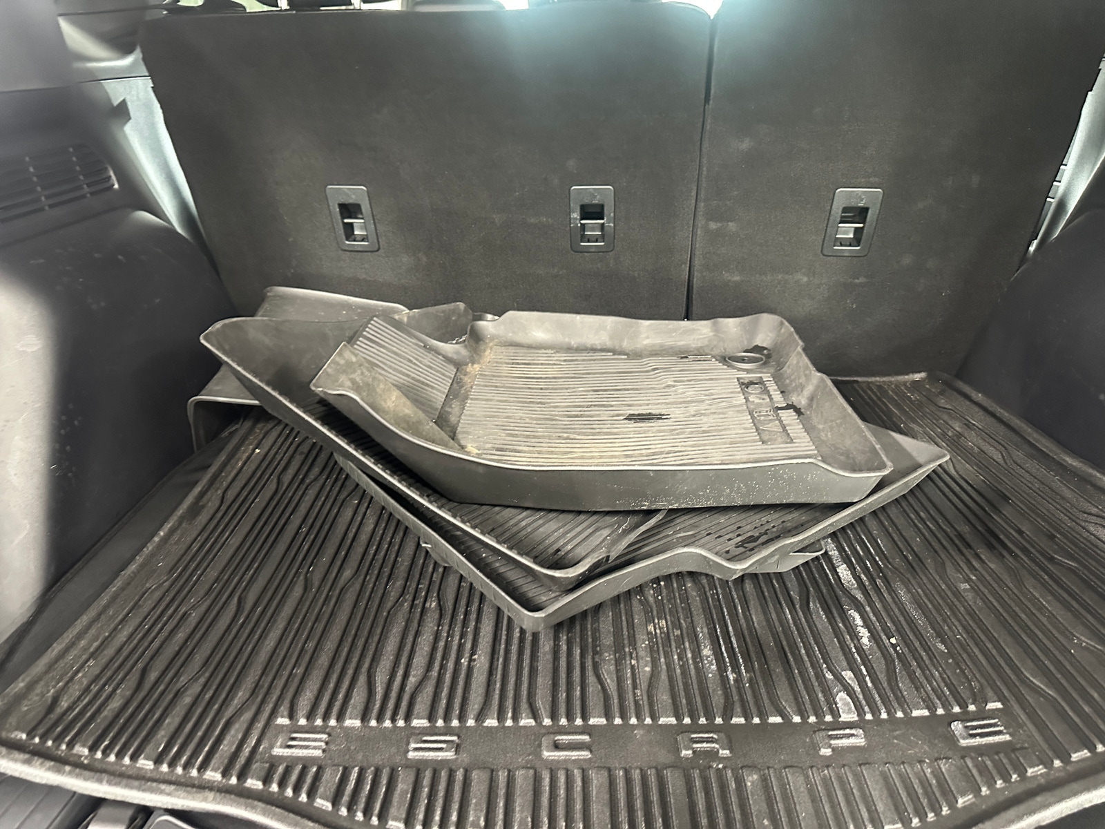 Thumbnail: 2022 Ford Escape - 6