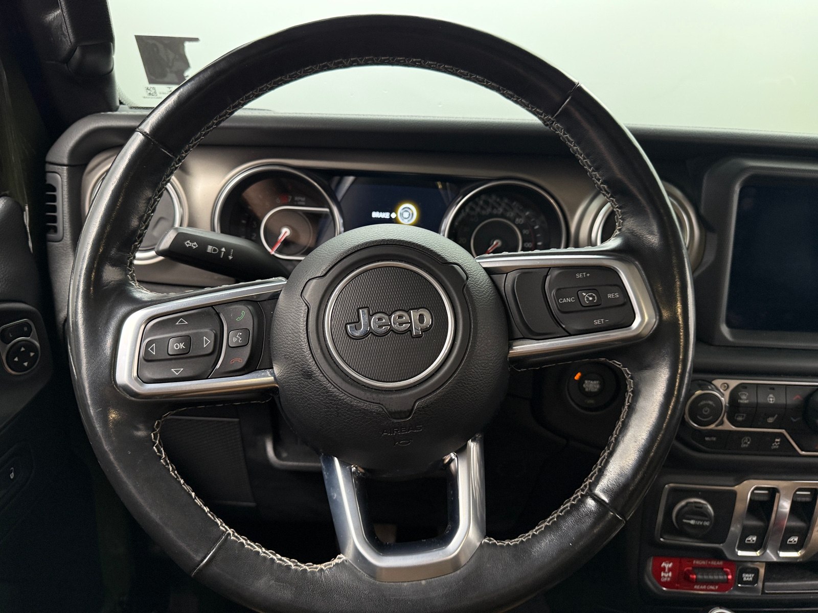 Thumbnail: 2020 Jeep Wrangler - 3