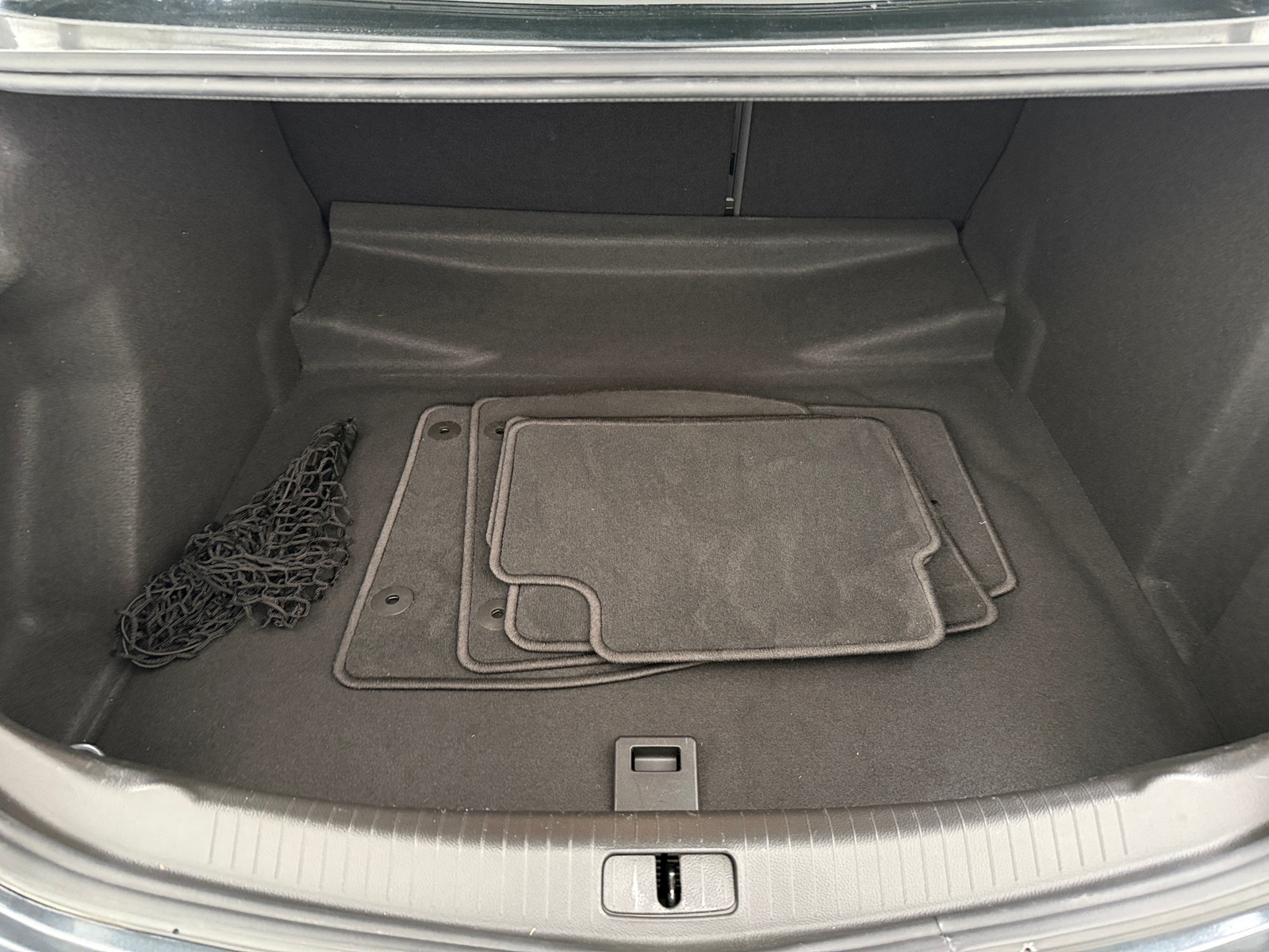 Thumbnail: 2017 Buick Regal - 6