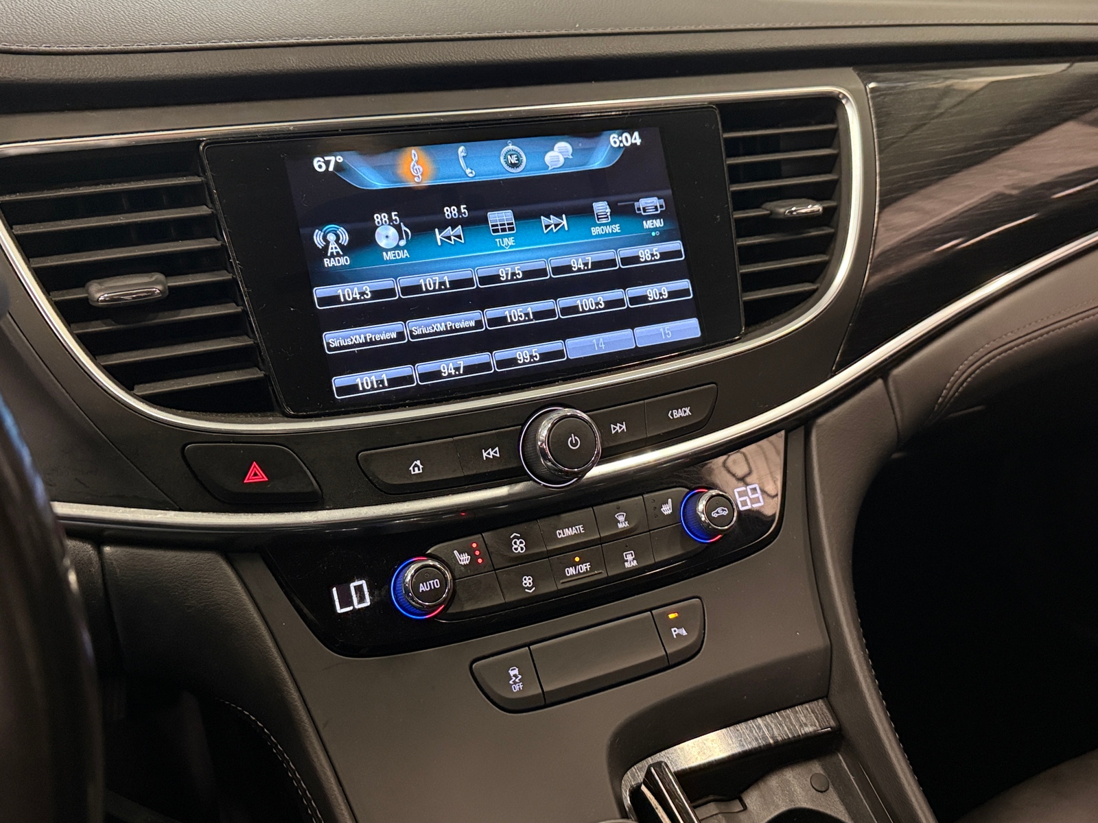 Thumbnail: 2017 Buick LaCrosse - 3