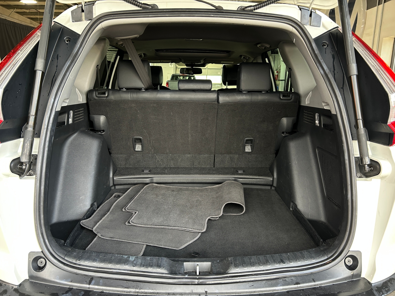 Thumbnail: 2017 Honda CR-V - 6