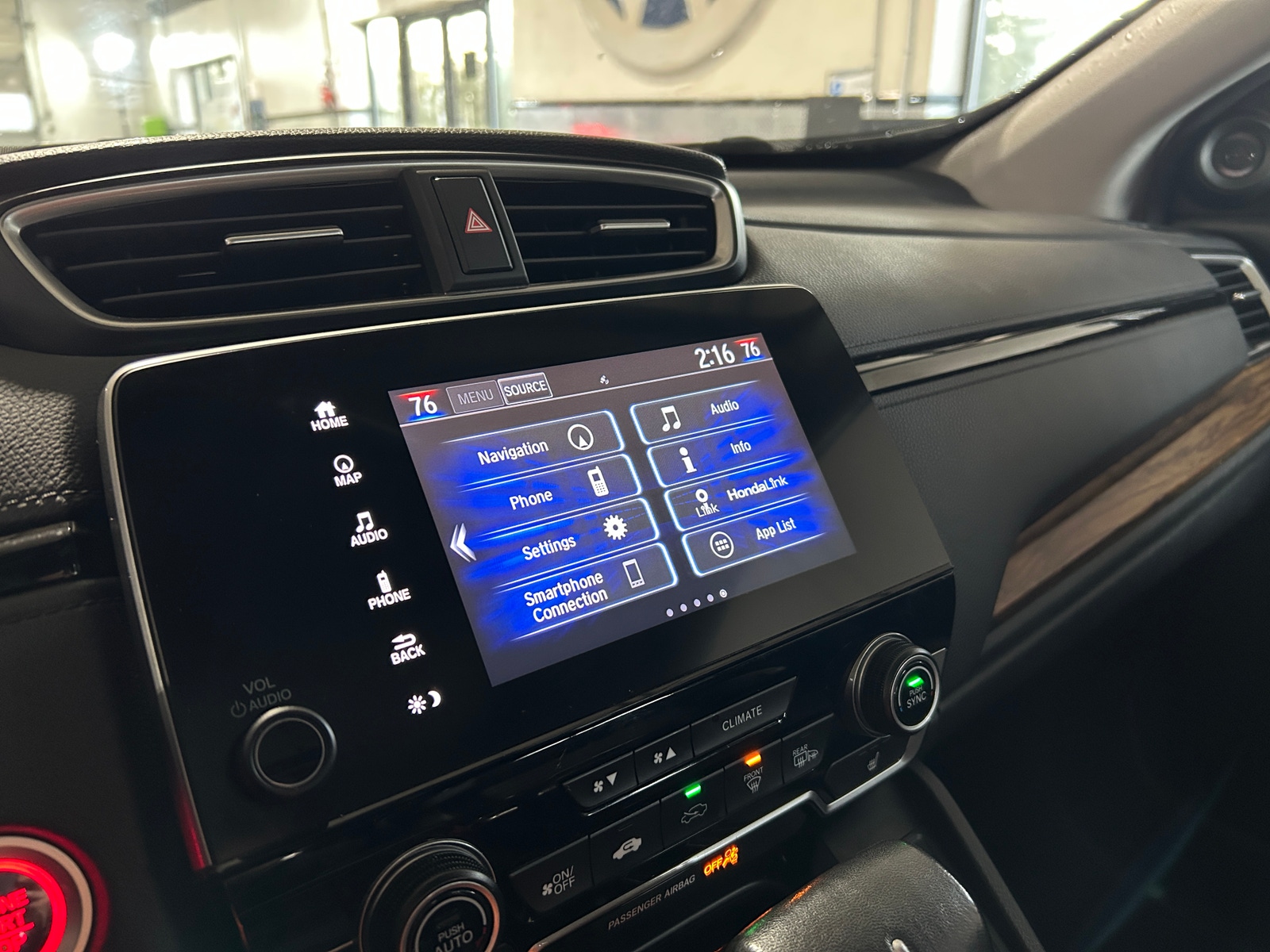 Thumbnail: 2017 Honda CR-V - 3