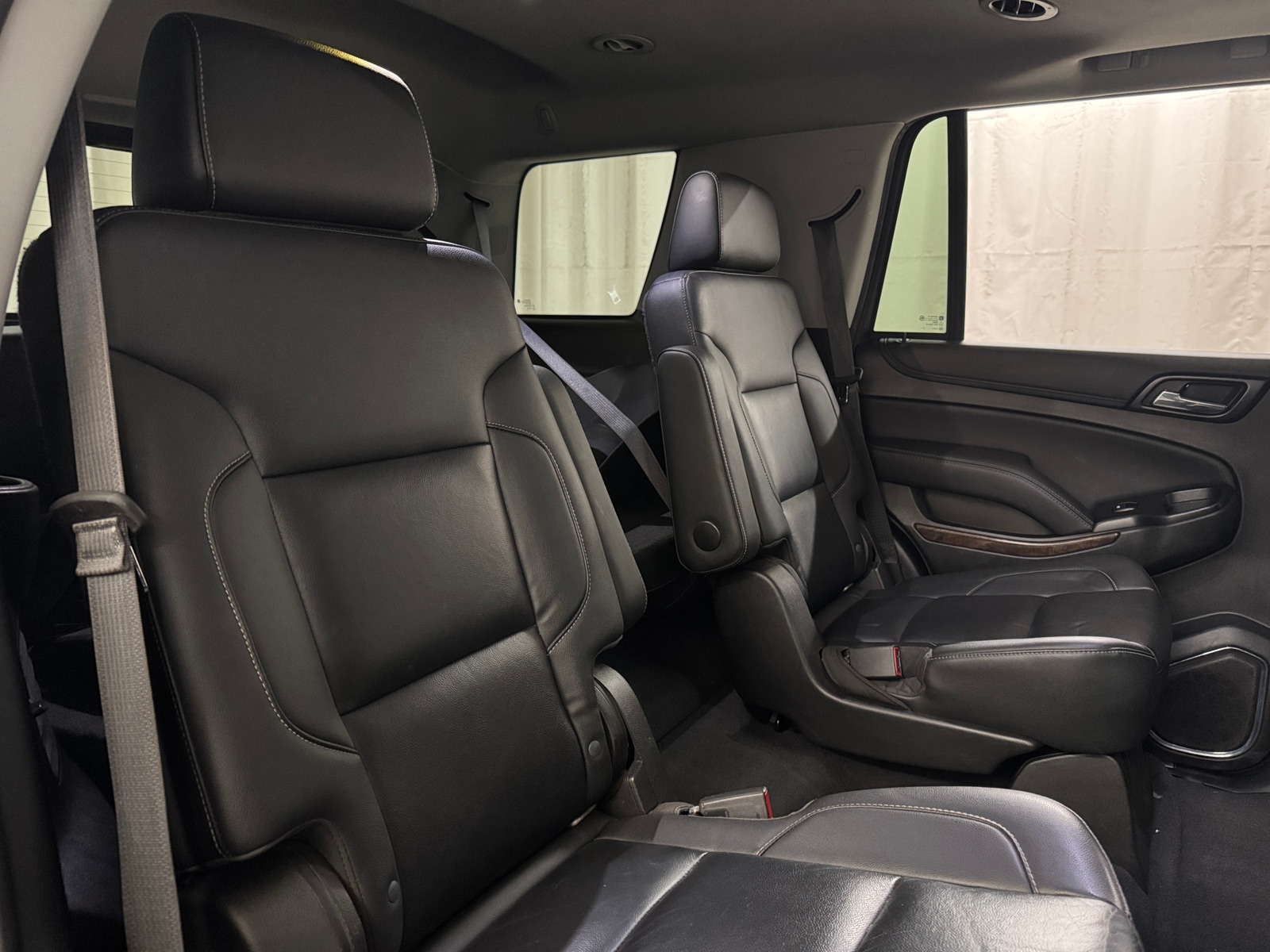 Thumbnail: 2019 Chevrolet Tahoe - 6