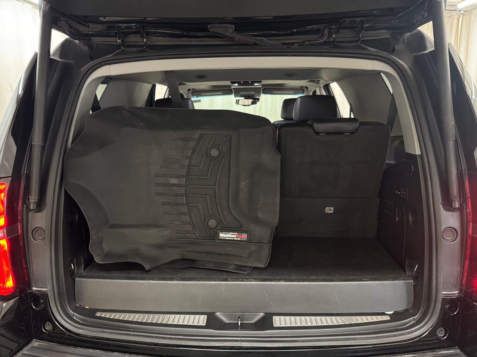 Thumbnail: 2019 Chevrolet Tahoe - 7