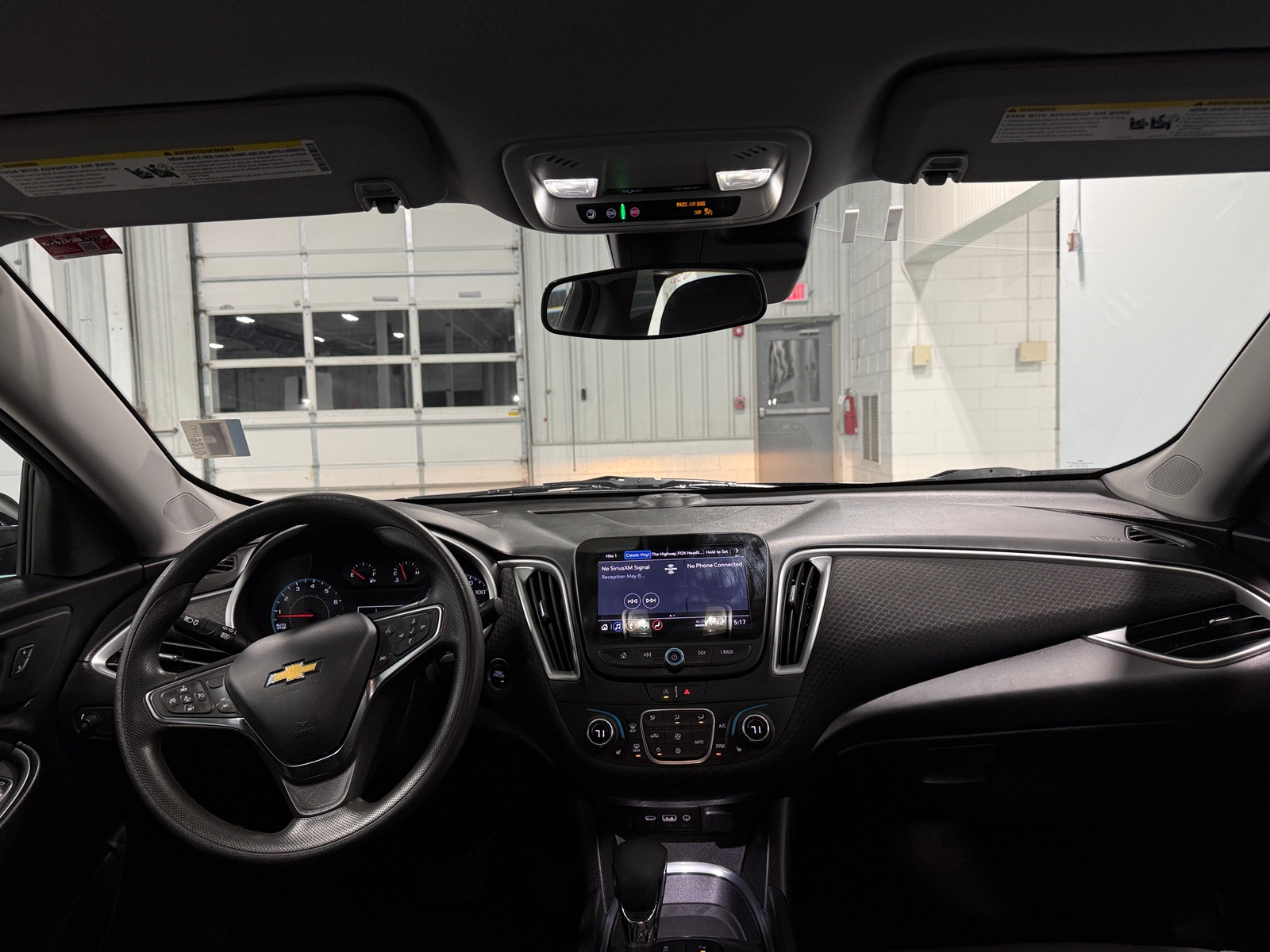 Thumbnail: 2024 Chevrolet Malibu - 3