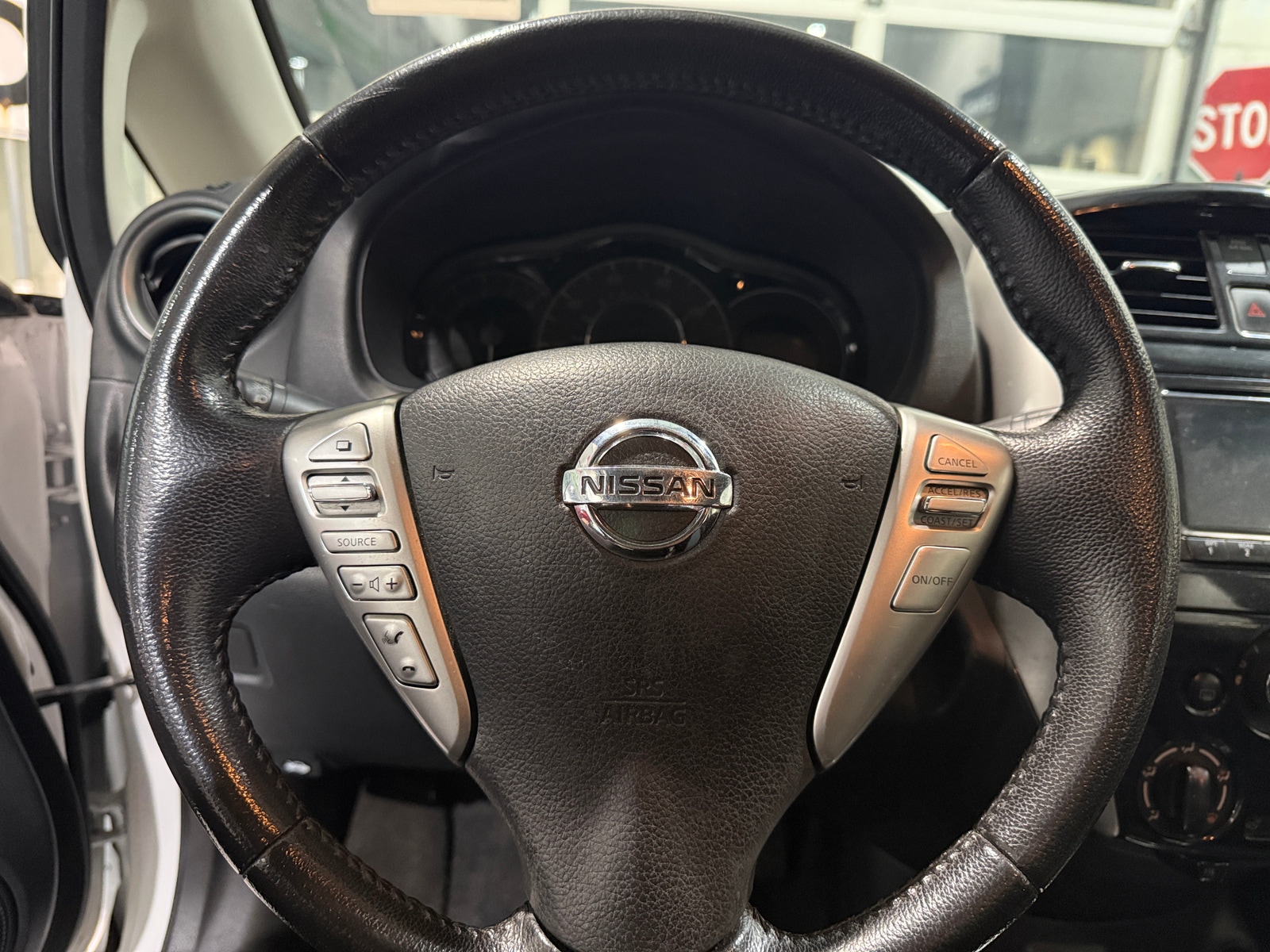 Thumbnail: 2018 Nissan Versa Note - 5