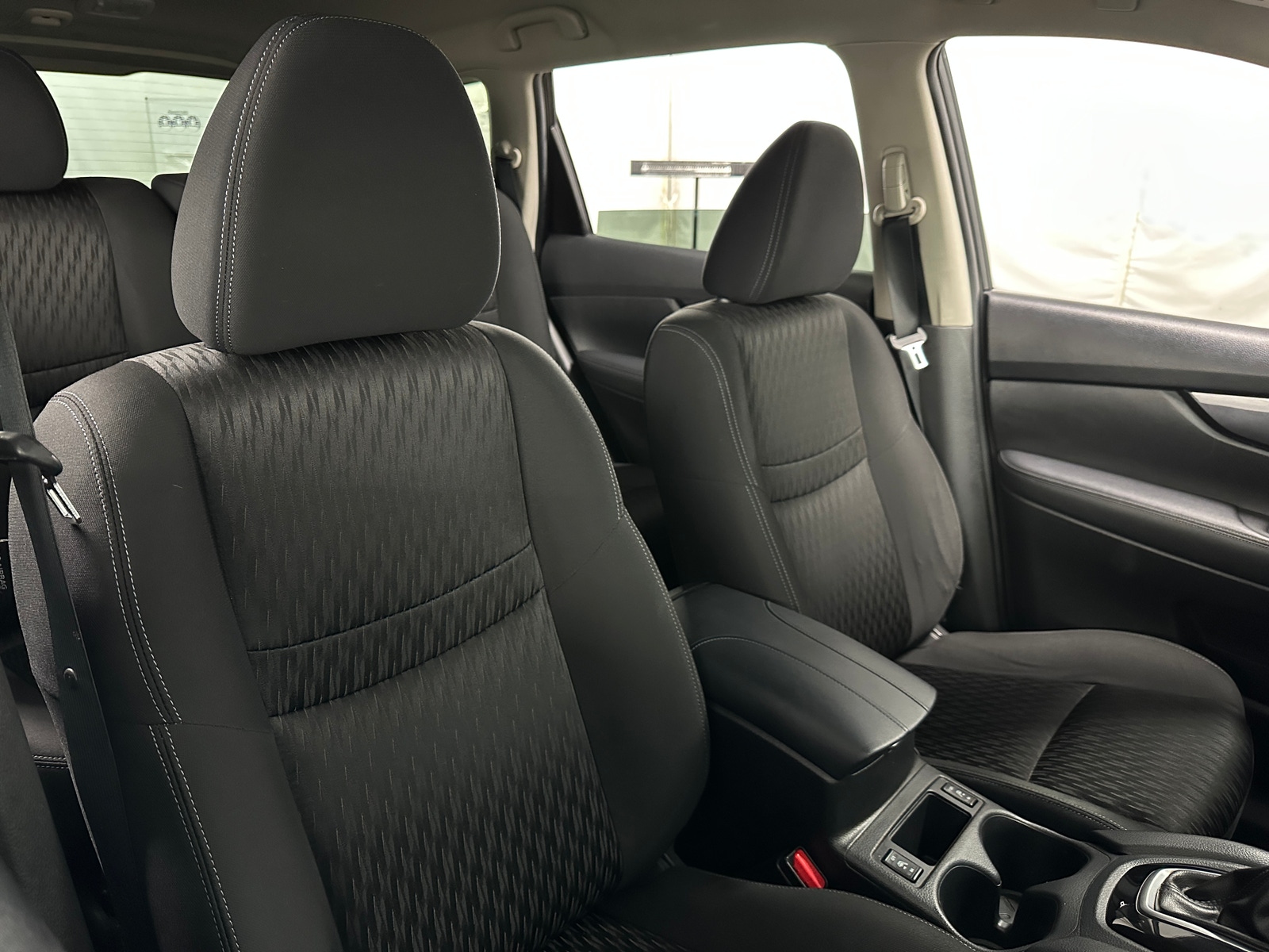 Thumbnail: 2020 Nissan Rogue - 2