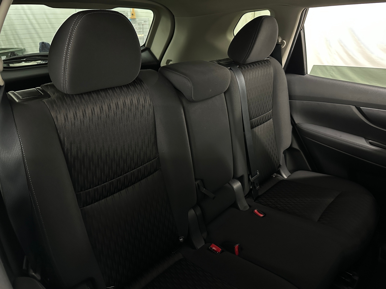 Thumbnail: 2020 Nissan Rogue - 6