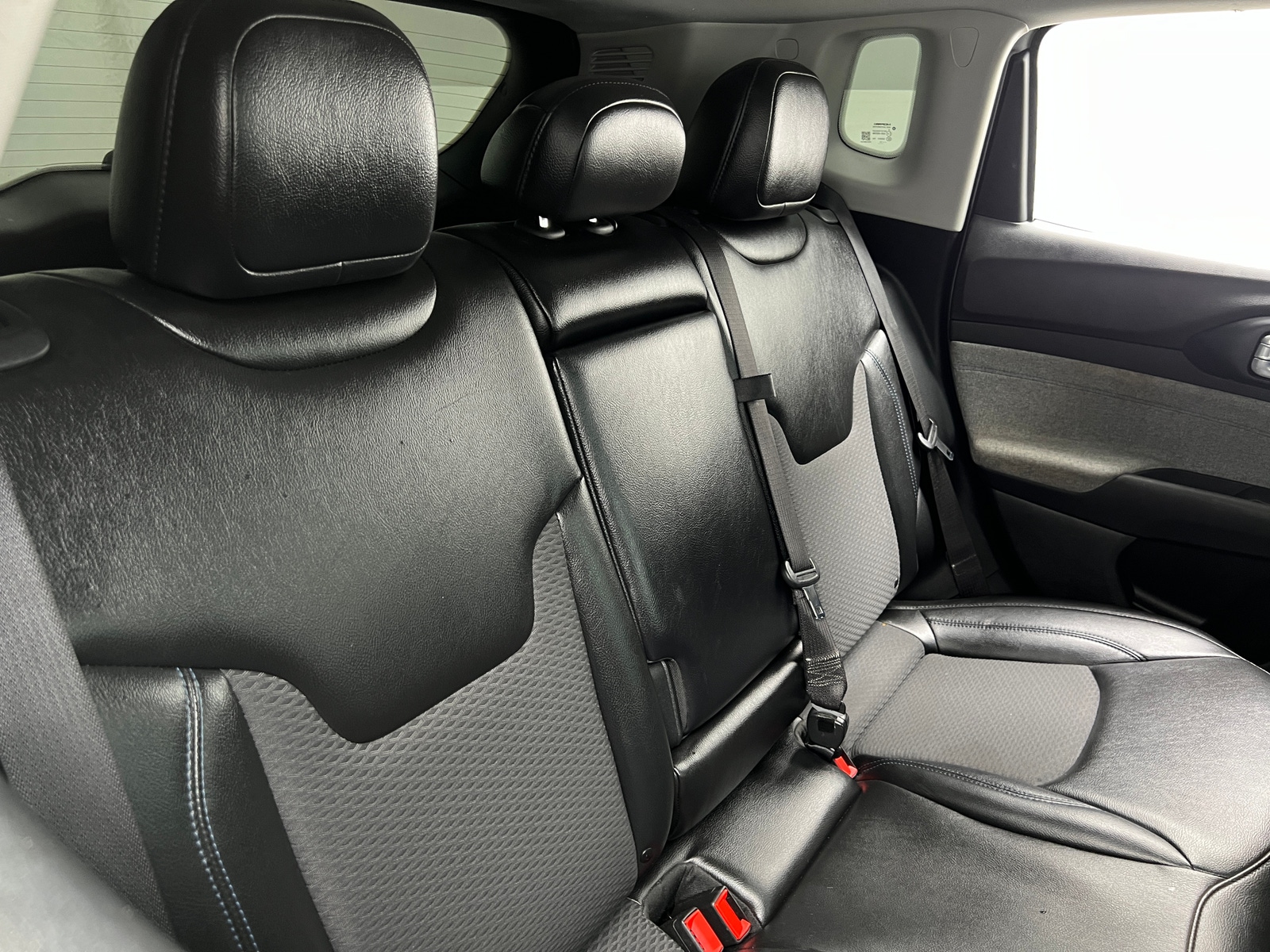 Thumbnail: 2022 Jeep Compass - 6