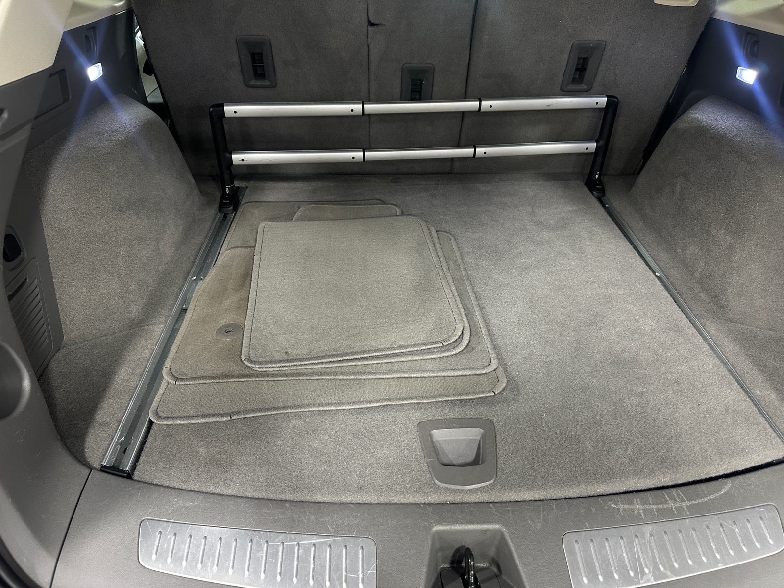 Thumbnail: 2017 Cadillac XT5 - 6