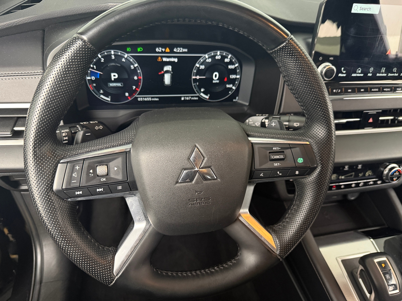 Thumbnail: 2024 Mitsubishi Outlander - 4