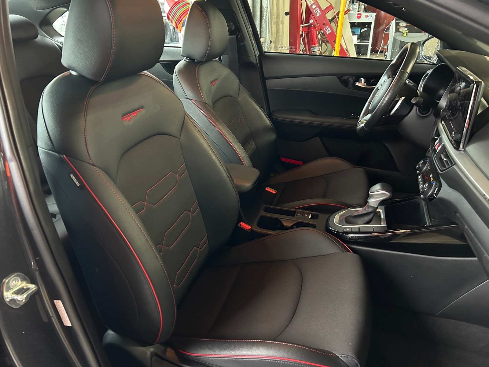 Thumbnail: 2024 Kia Forte - 2