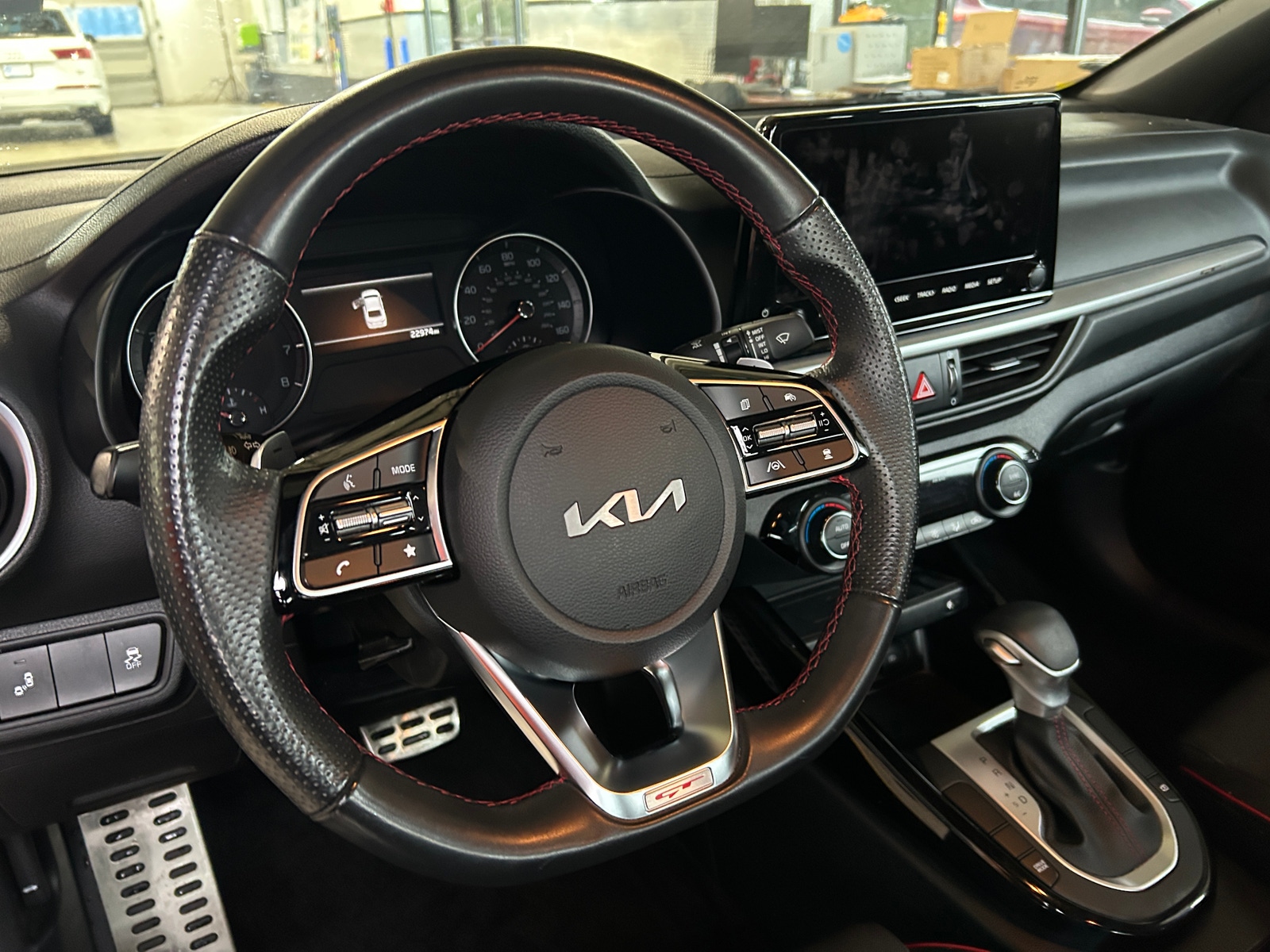 Thumbnail: 2024 Kia Forte - 5