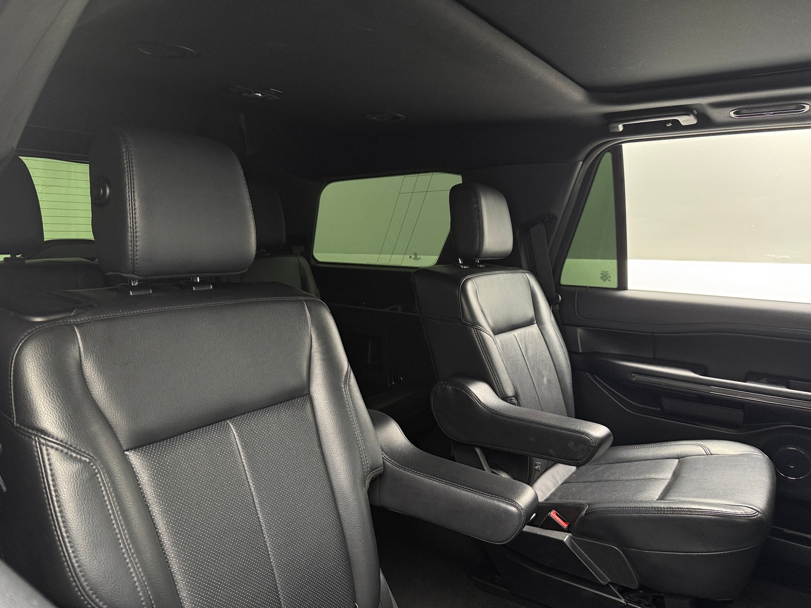 Thumbnail: 2020 Ford Expedition - 5