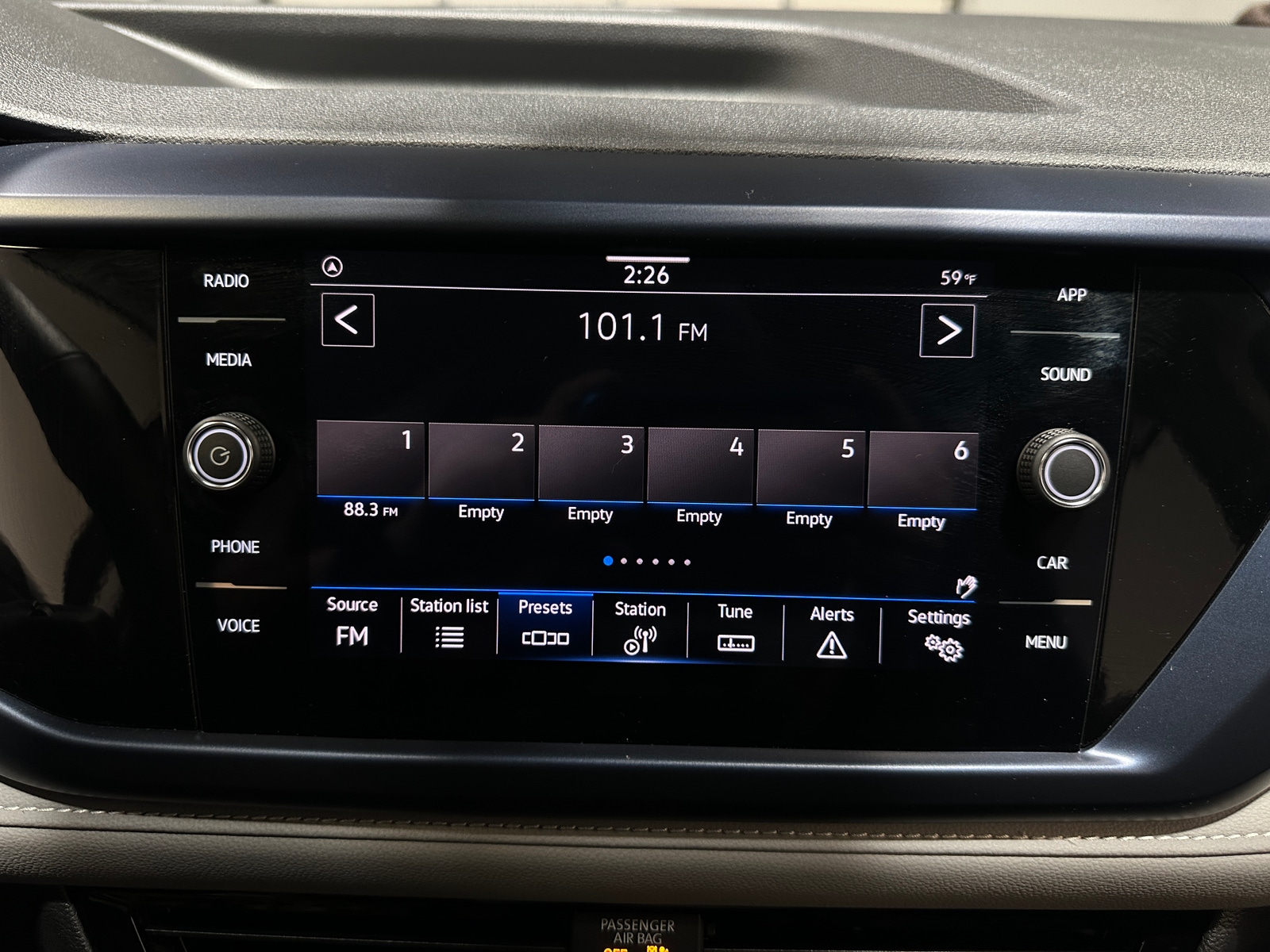 Thumbnail: 2024 Volkswagen Taos - 3