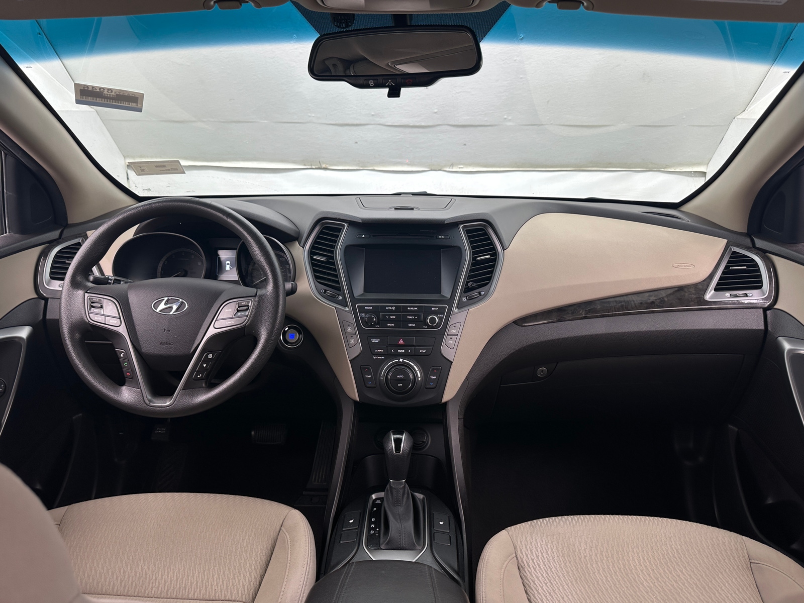 Thumbnail: 2018 Hyundai Santa Fe - 3