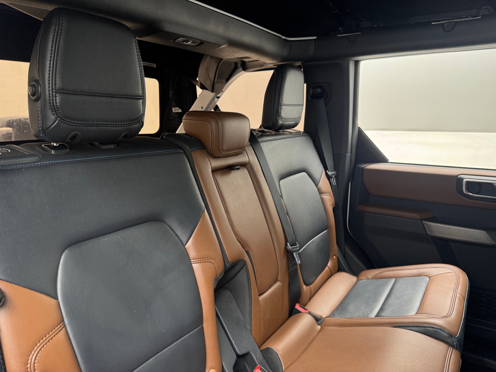 Thumbnail: 2022 Ford Bronco - 5