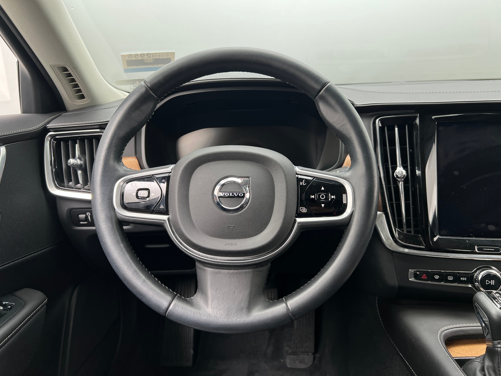 Thumbnail: 2017 Volvo S90 - 4