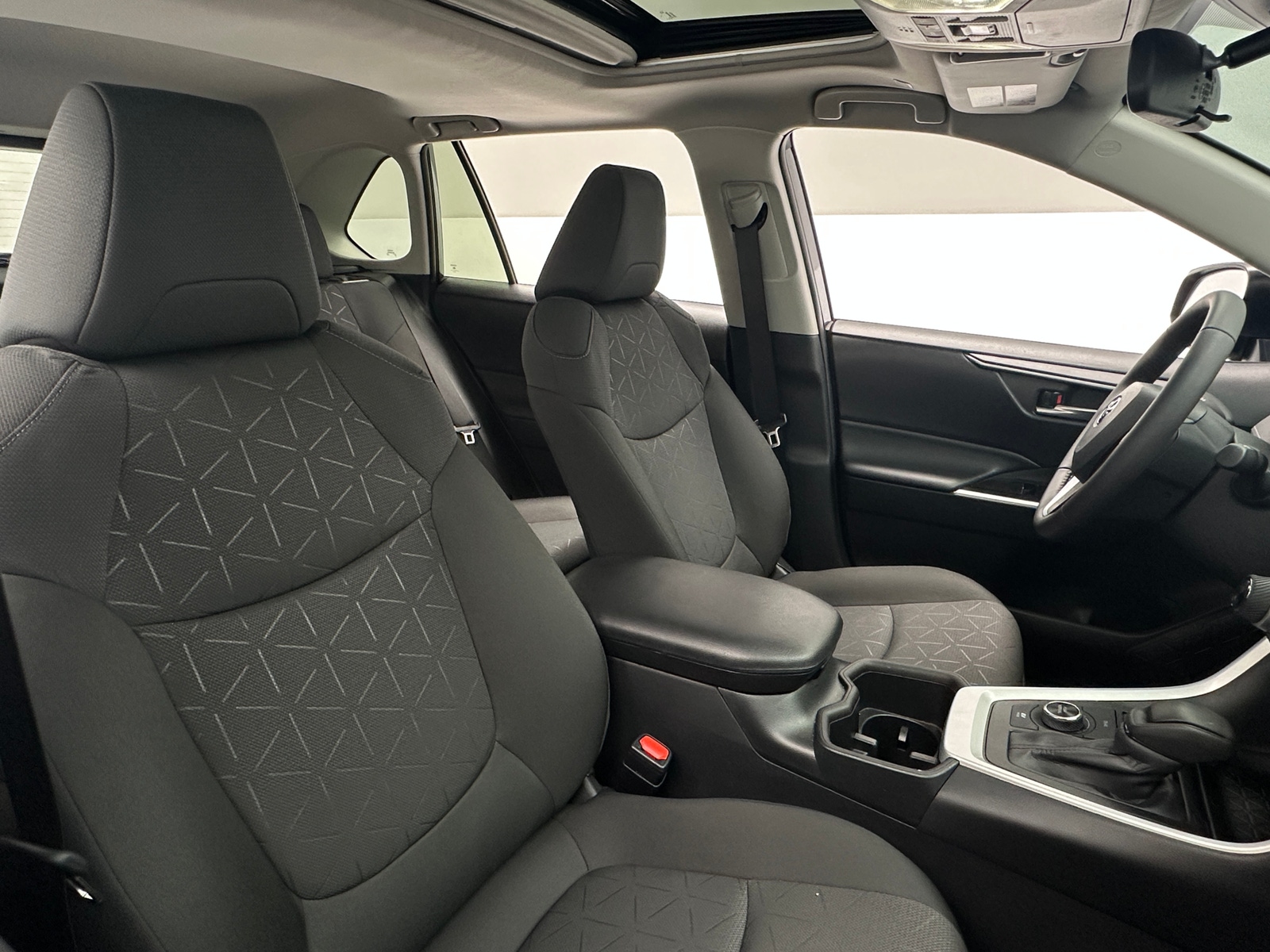 Thumbnail: 2024 Toyota RAV4 - 2