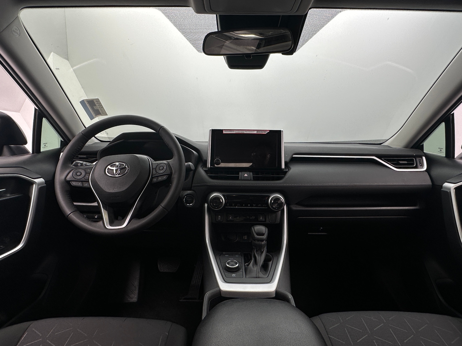 Thumbnail: 2024 Toyota RAV4 - 3