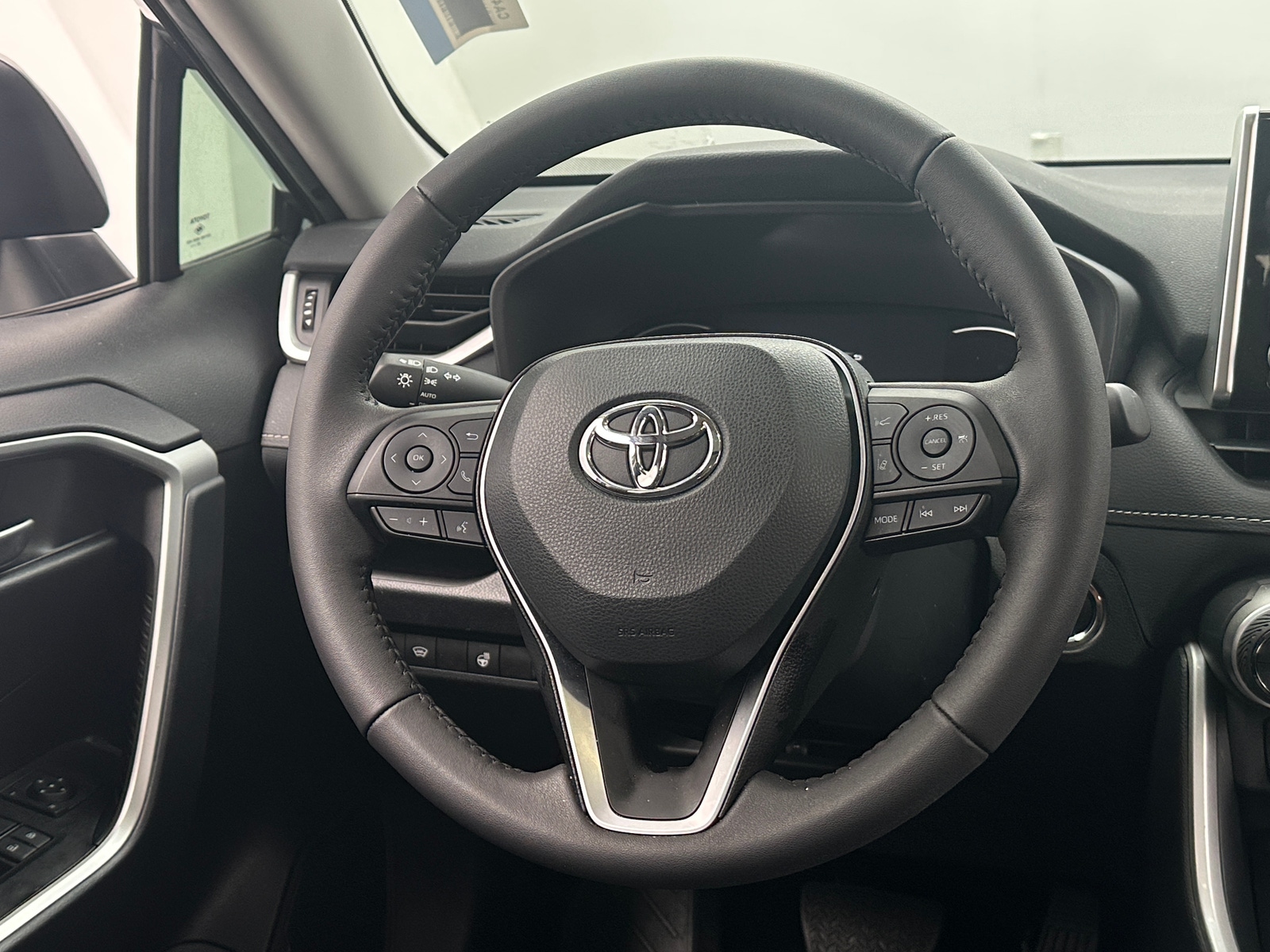 Thumbnail: 2024 Toyota RAV4 - 5