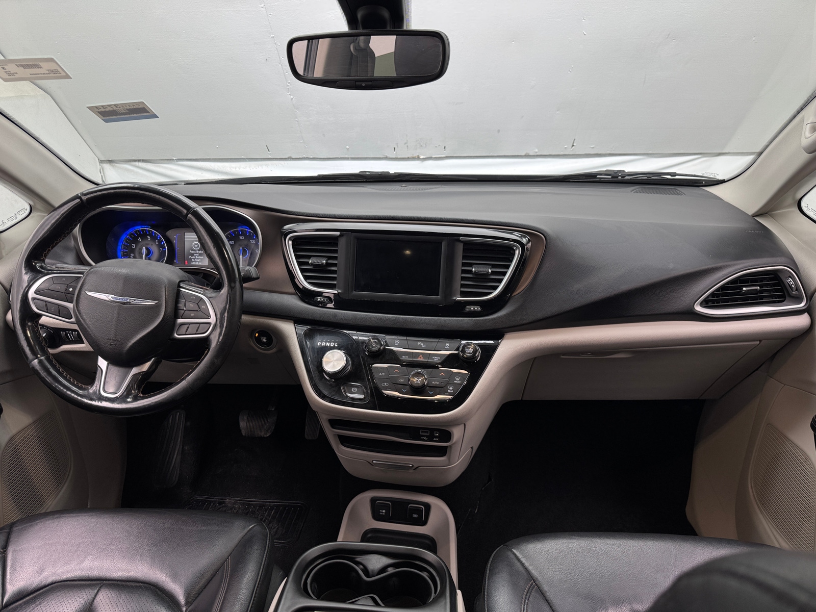 Thumbnail: 2019 Chrysler Pacifica - 2
