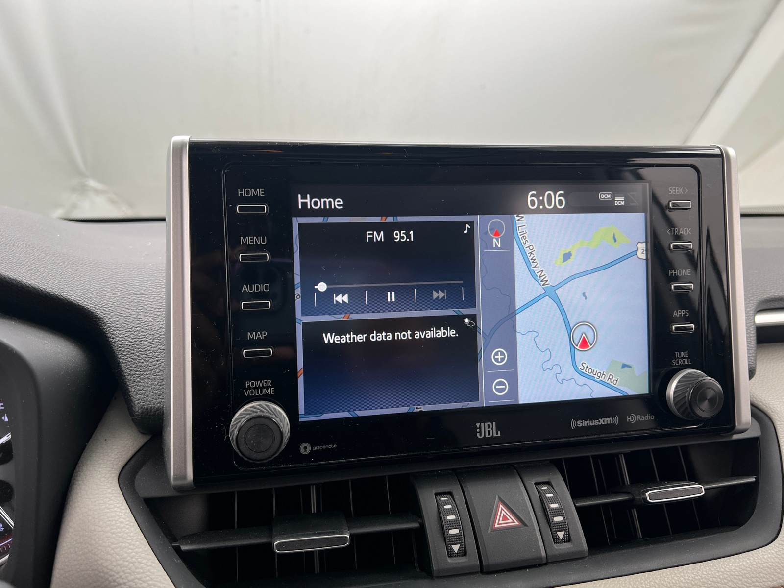 Thumbnail: 2019 Toyota RAV4 - 3