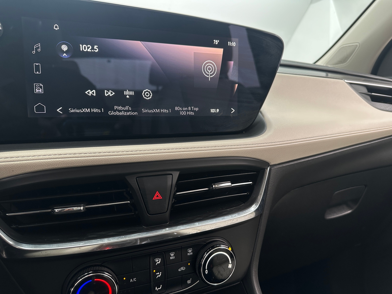 Thumbnail: 2024 Buick Encore GX - 3