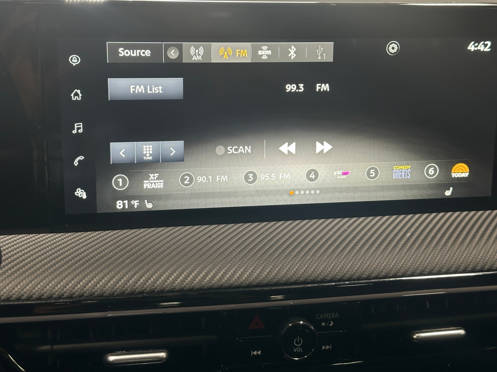 Thumbnail: 2025 Nissan Kicks - 3